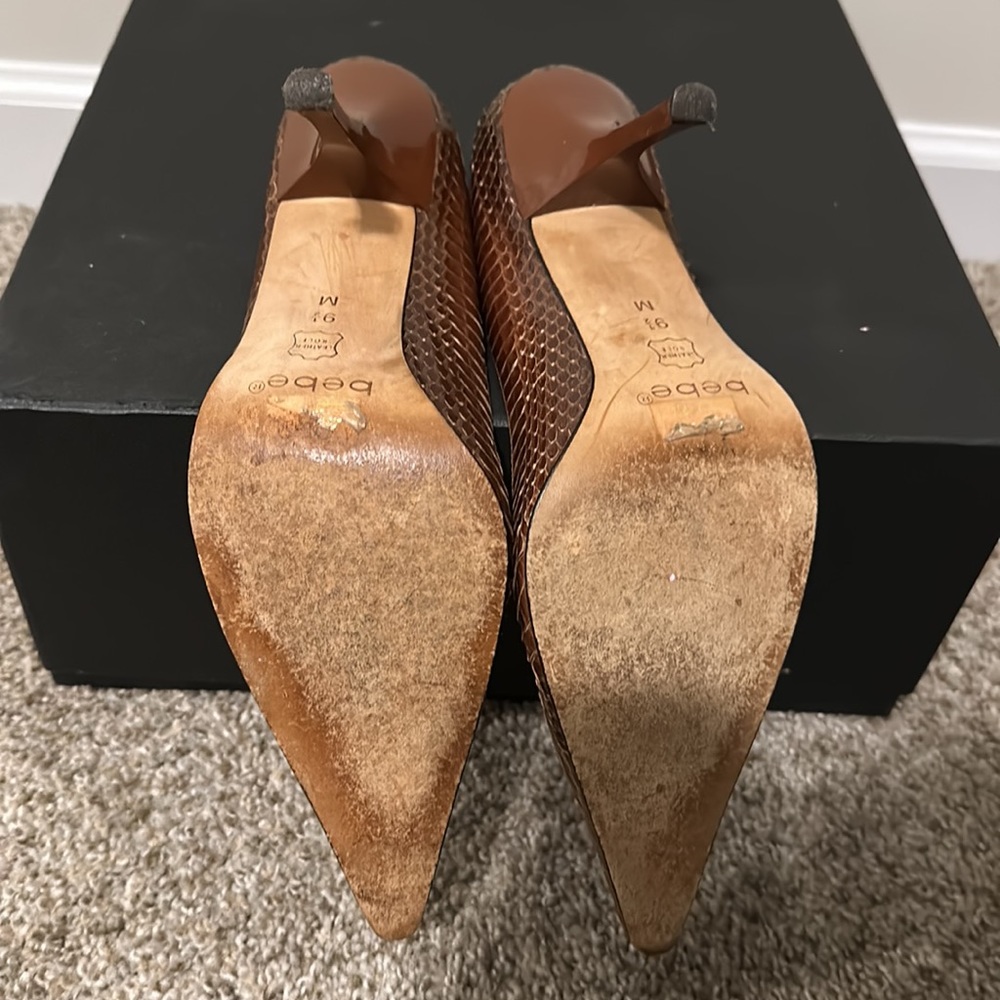 Pumps - Picture 4 of 4